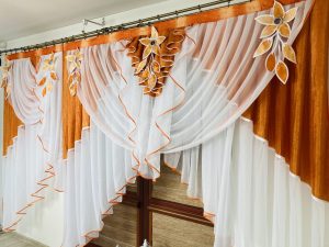 Panienka z okienka, Krosno, Firanka nowoczesna i gotowa "Ruda"