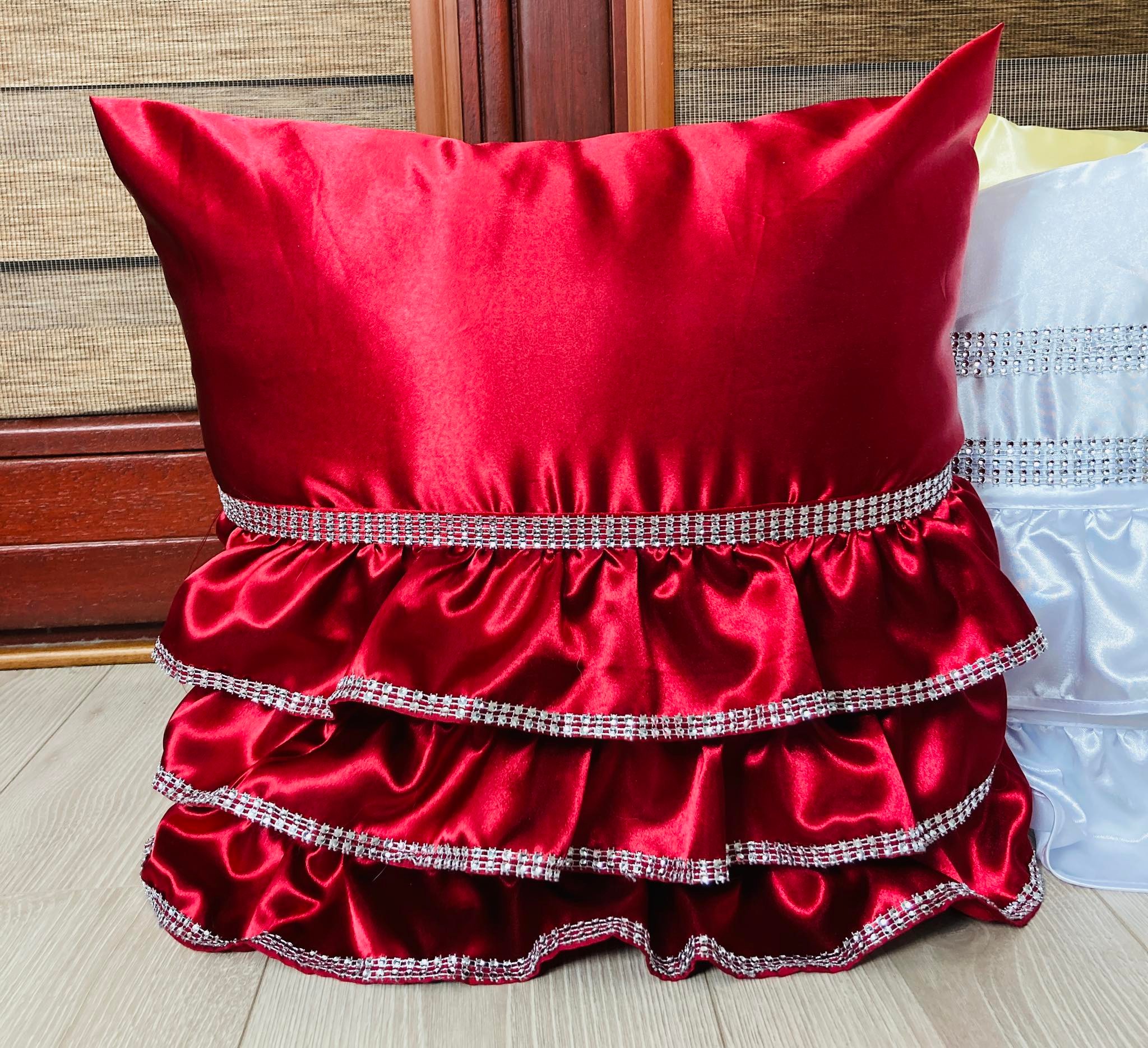 Poszewki kolorowe wykończone cyrkonią - obrazek 2